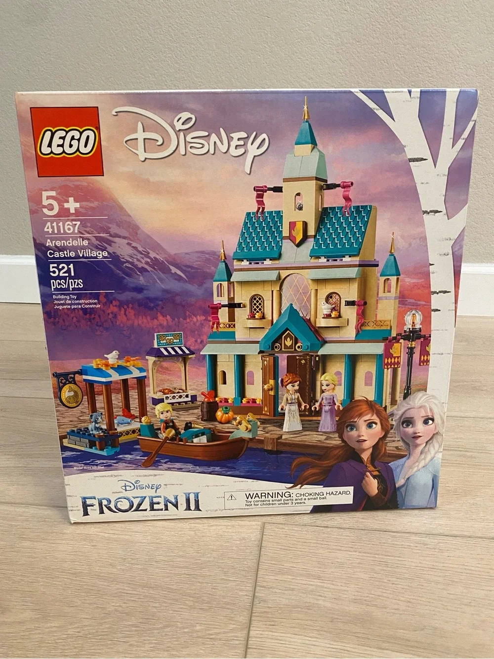 New, LEGO Disney Frozen Arendelle Castle, 521 pieces w/ Anna, Elsa, and Kristoff